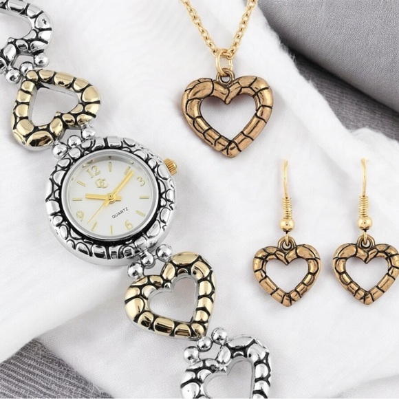 GC Quartz Heart Watch w/ Heart Necklace & Earrings/Goldtone & Rosetone